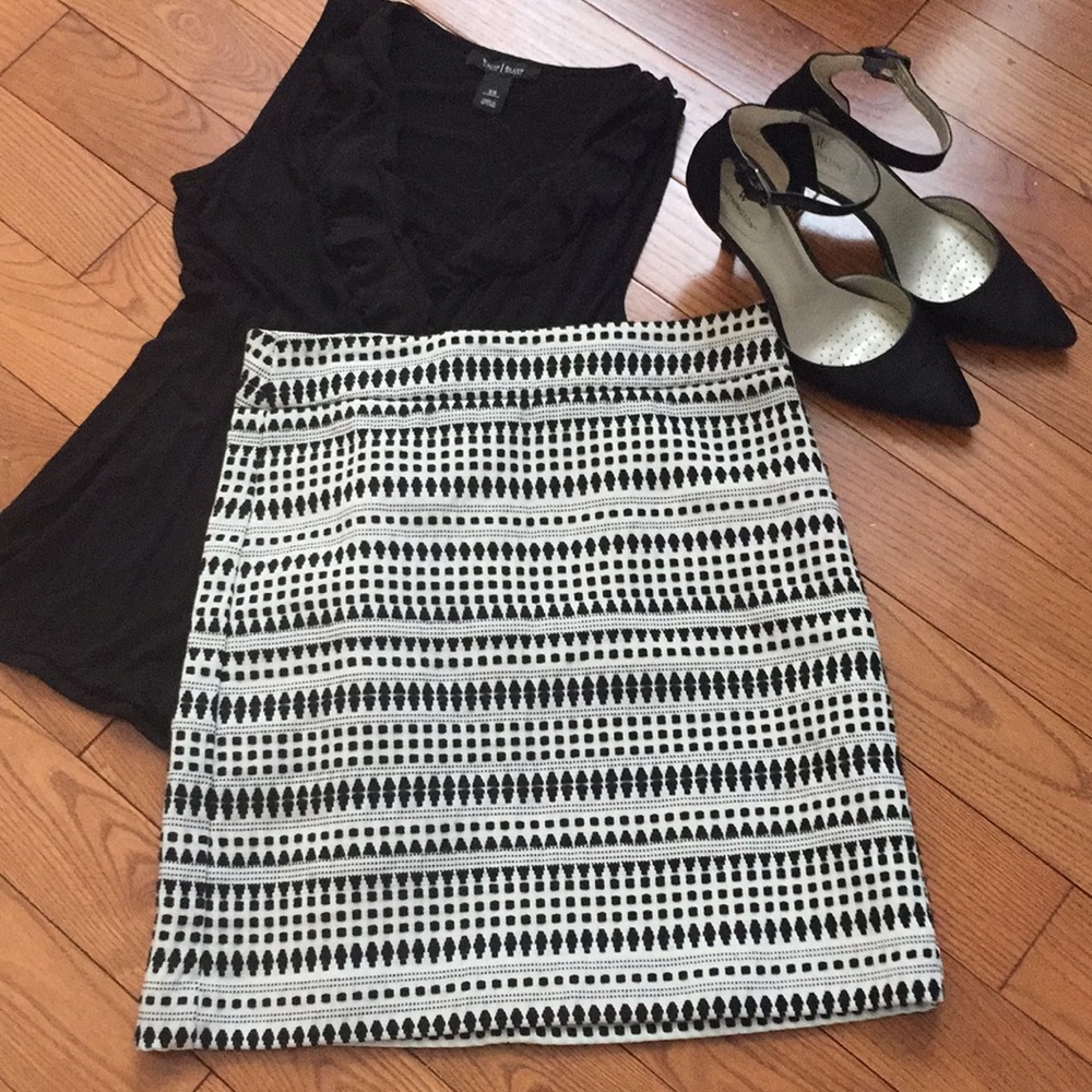 NWOT!!! LOFT skirt